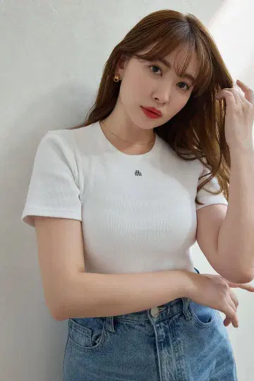 헤르립토 트로이 로고 리브드 티셔츠