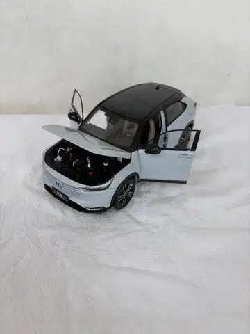 혼다 SUV 미니카 1/18 베젤