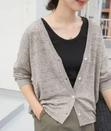 URBAN RESEARCH DOORS 린넨 V넥 가디건