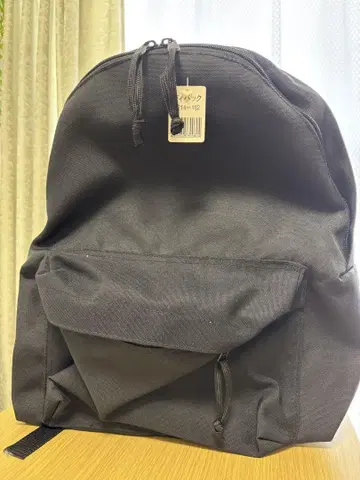 블랙 나일론 데이 백