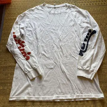 양가오 롱T L
