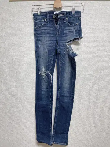 GYDA 데미지 데님 스키니 SIDE RIPPED