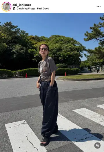 Yongul Double Pocket Design Nylon Pants