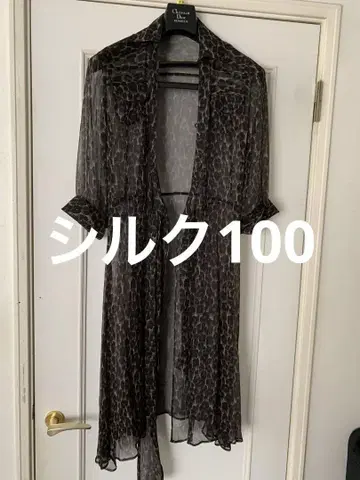 KT 키요코타카세 실크 100 레오파드 무늬 카슈쿨 원피스 겉옷
