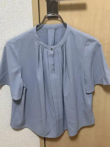 N. 블라우스 이번 시즌