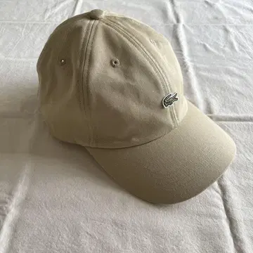 Lacoste 원 포인트 악어 로고 캡