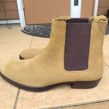 자라 베이지 스웨이드 사이드 고어 부츠 사이즈 43 (27.5cm)