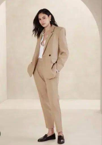 BANANA REPUBLIC 베이지 셋업