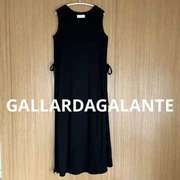 GALLARDAGALANTE 슬리브리스 사이드 리본 원피스