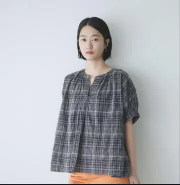 북유럽 생활용품점 시원한 그레이 체크 무늬 셔츠