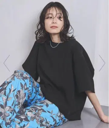 COMFY 드로스트 헴 5부 소매 블라우스 유나이티드 애로우즈