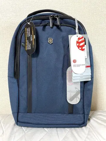 새상품 Victorinox 네이비 컴팩트 랩탑 백팩