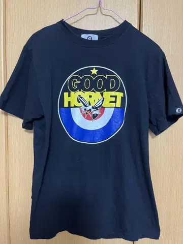 GOOD ENOUGH GOOD HORNET 티셔츠