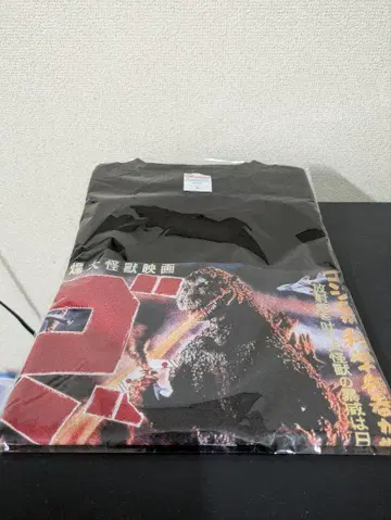 고질라 티셔츠