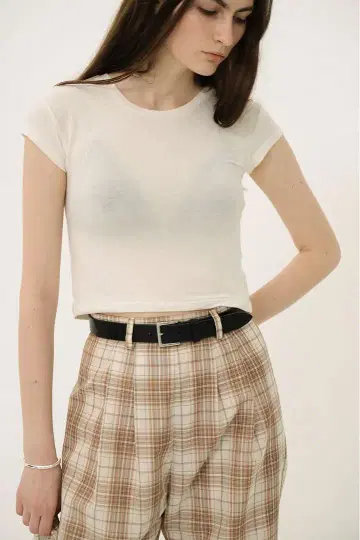 CLANE 택 포함 새상품 SOFT SHEER COMPACT TOPS