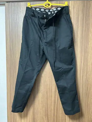 와다 켄지로@BMARKET / 디키즈 앵클컷 팬츠