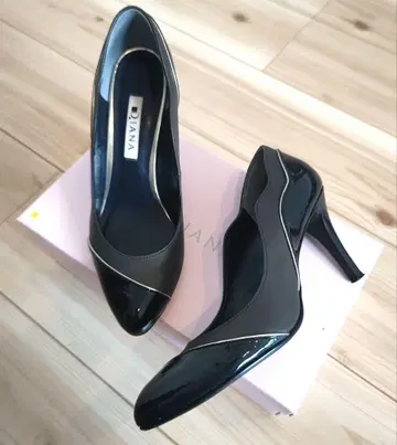 다이애나 하이힐 펌프스 에나멜 가죽 블랙 검정 23.5cm
