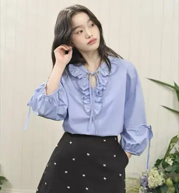스카이블루 프릴 셔츠 KUOSE 한국 완판템