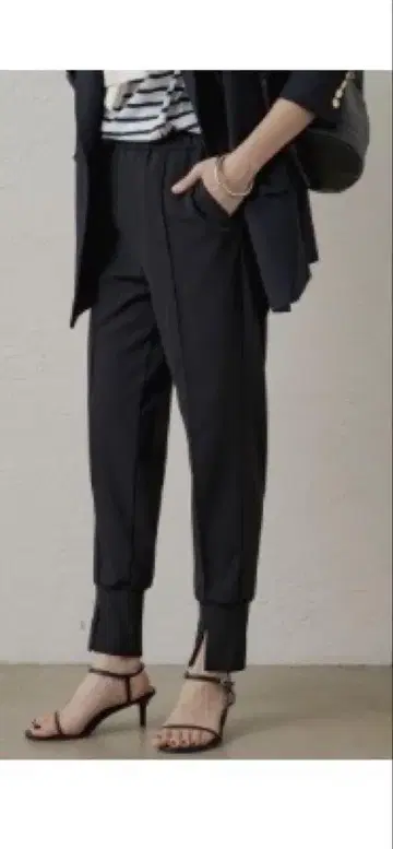Loungedress 조거 팬츠 S 사이즈