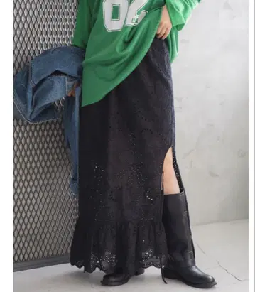 언그리드 컷워크 레이스 콤비 스커트