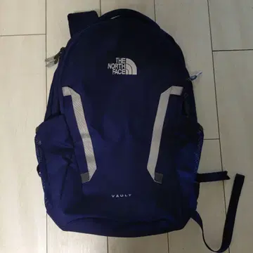 THE NORTH FACE VAULT 네이비 백팩