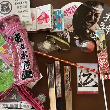모모쿠로 모모이로 클로버 Z 굿즈 정리