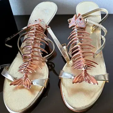 Giuseppe Zanotti 쥬세페 자노티 슬림 피쉬본