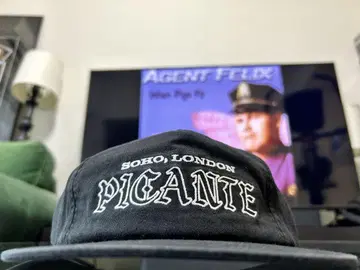 PICANTE 피칸테 런던 스케이트보드 캡 블랙