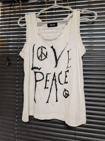 ZUCCA LOVE PEACE 슬리브리스 티셔츠