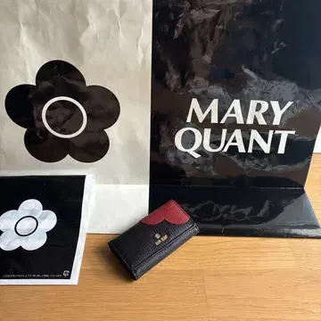 MARY QUANT 키케이스