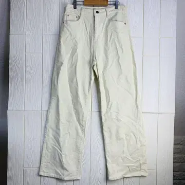 El mar 화이트 데님 팬츠 70cm 허리 M 사이즈