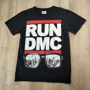 RUN DMC 티셔츠 M 사이즈