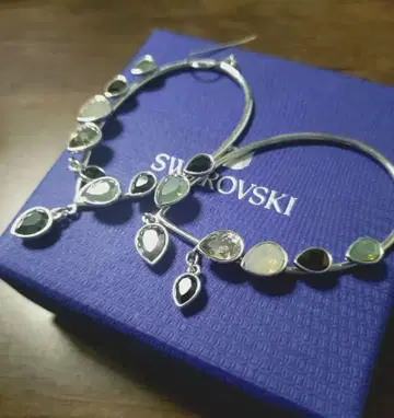 SWAROVSKI 빅 귀걸이