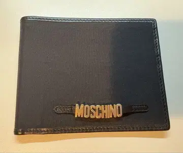 MOSCHINO 모스키노 접이식 지갑
