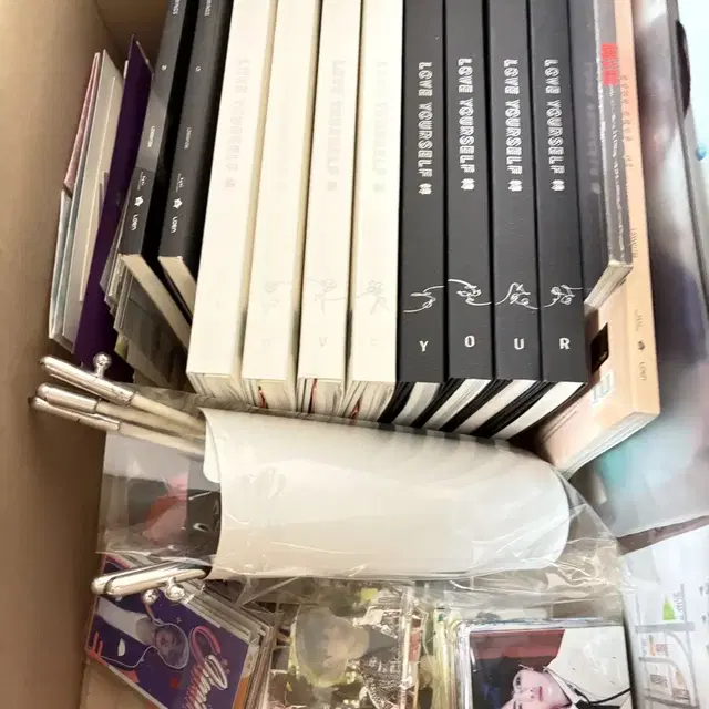 방탄 고퀄 랜봉 제작 (공굿포카포함 러브유어셀프 구아미밤 무중복포카)