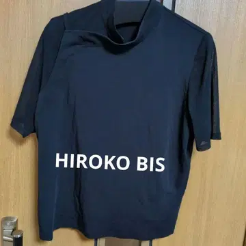 HIROKO BIS 블랙 하이넥 티셔츠 13AB