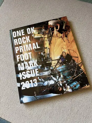 ONE OK ROCK 프라이멀 풋 마크 2013
