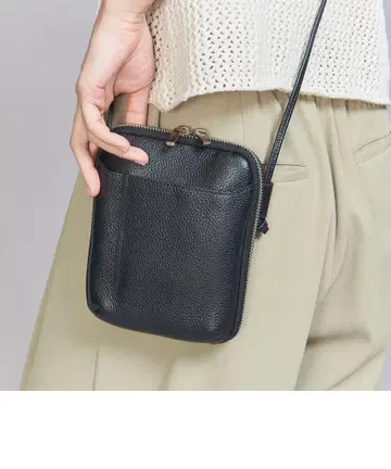 BEAUTY&YOUTH UNITED ARROWS 가죽 지퍼 숄더백