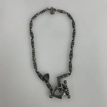 Lord Camelot 로드 카멜롯 목걸이