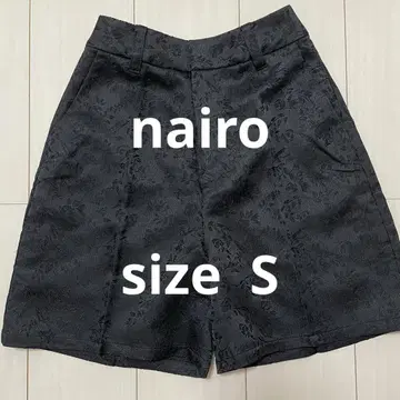 nairo 꽃무늬 숏 팬츠 블랙