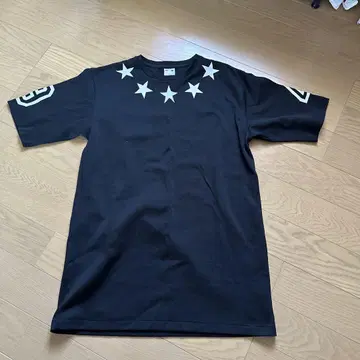 엑스걸 티셔츠