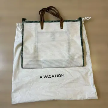 A Vacation 메쉬 백 미사용