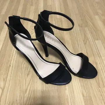 RANDA 블랙 샌들