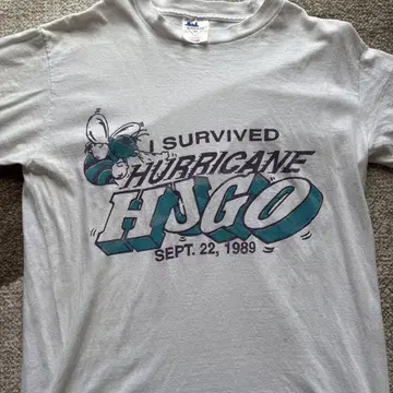 I Survived Hurricane Hugo 티셔츠 M