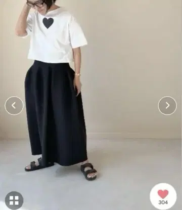 COUDRE 크롭 하트 프린트 T 금색