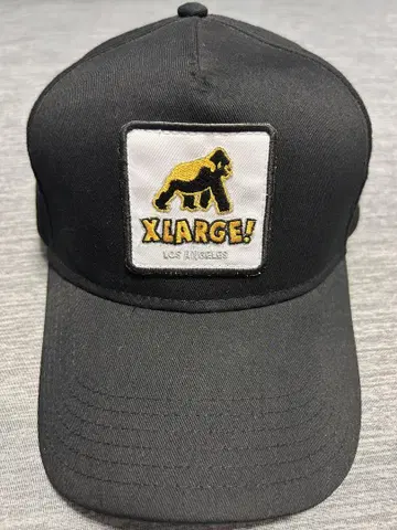 XLARGE 고릴라 자수 블랙 캡