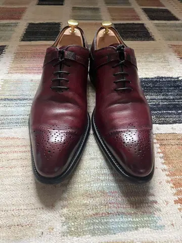 Berwick 버건디 홀 컷 9