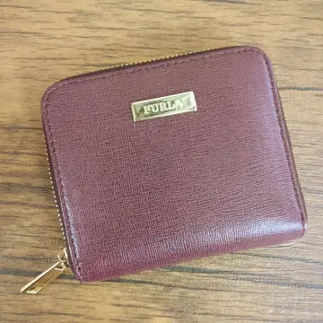 FURLA 버건디 접이식 지갑