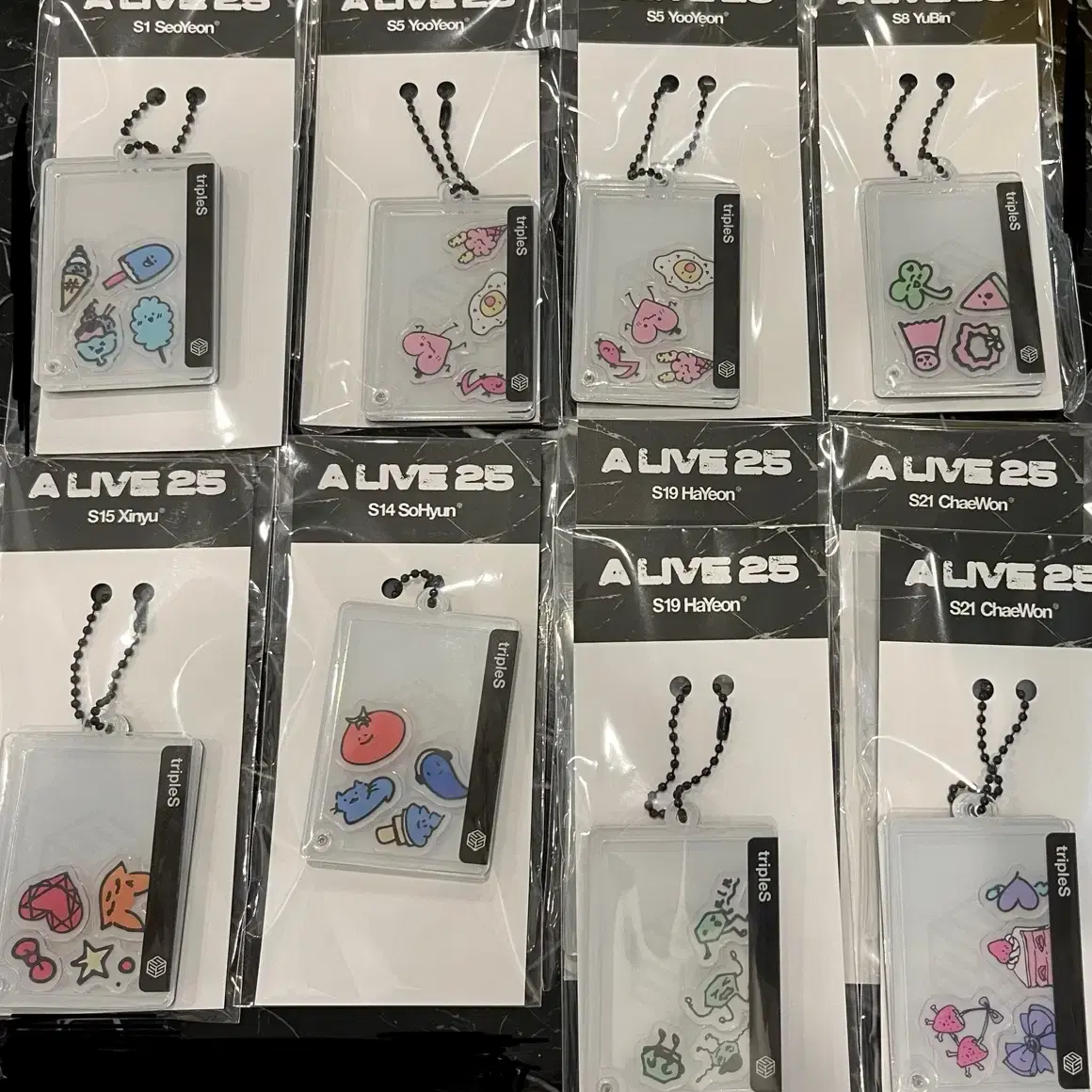 専用　K-POPセット Triples concert yooyeon 330A / MD shaker key ring / pre
