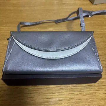 컨디션 최상] 마더 하우스 츠키아카리 롱 지갑 스마트폰 수납 실버 그레이